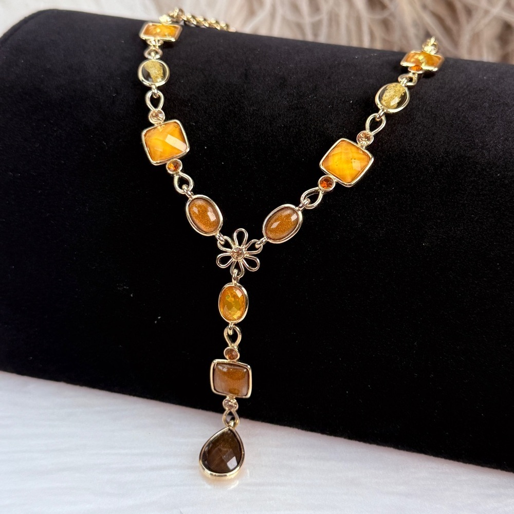 Gorgeous, goldtone, earthy tones costume necklace